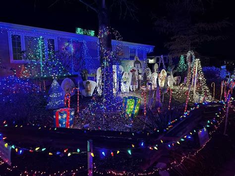 candy cane lane in milwaukee|candy cane lane christmas display.